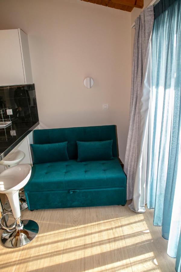Hotel Alexander Mytikas  Bagian luar foto