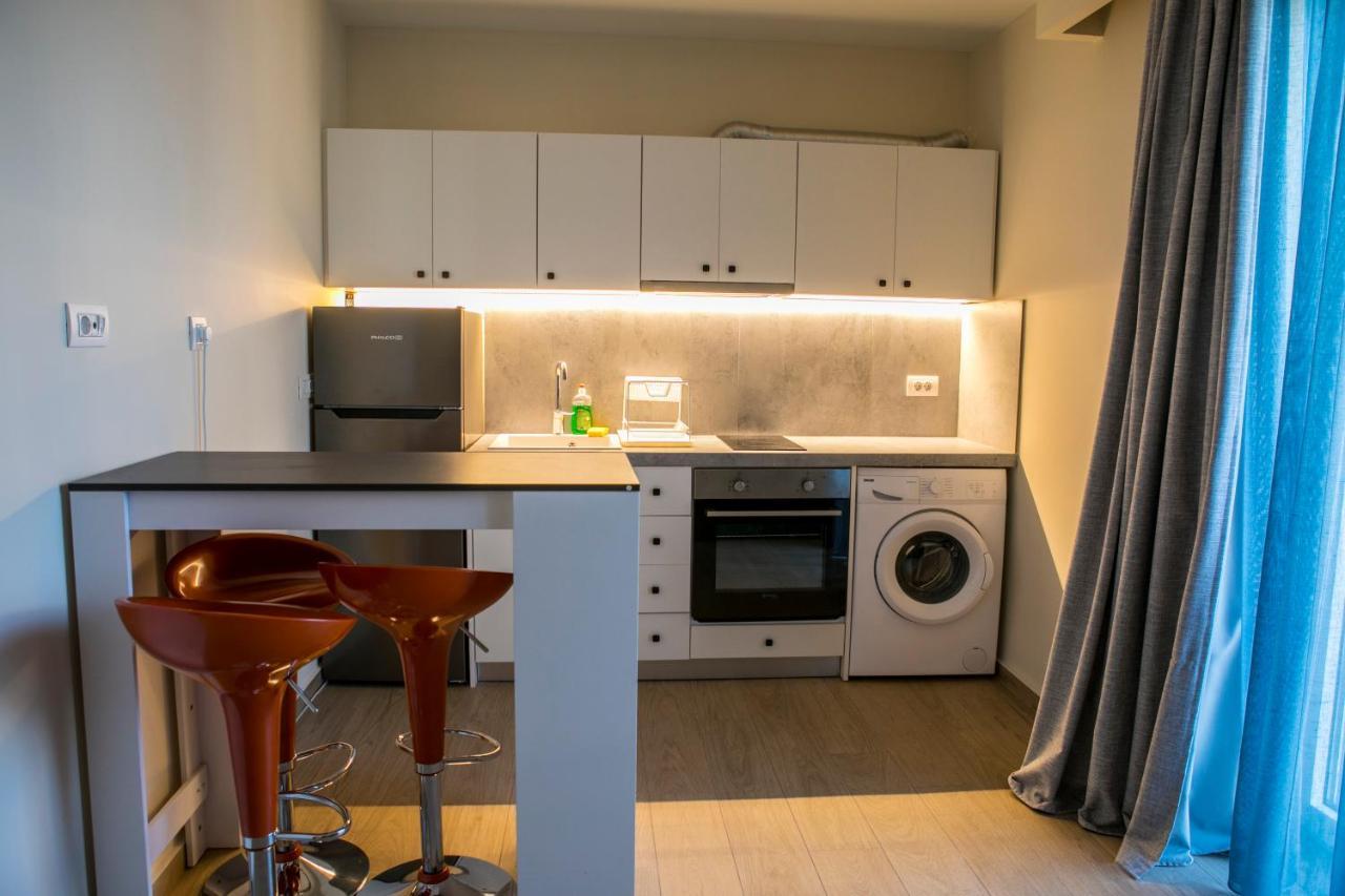 Hotel Alexander Mytikas  Bagian luar foto