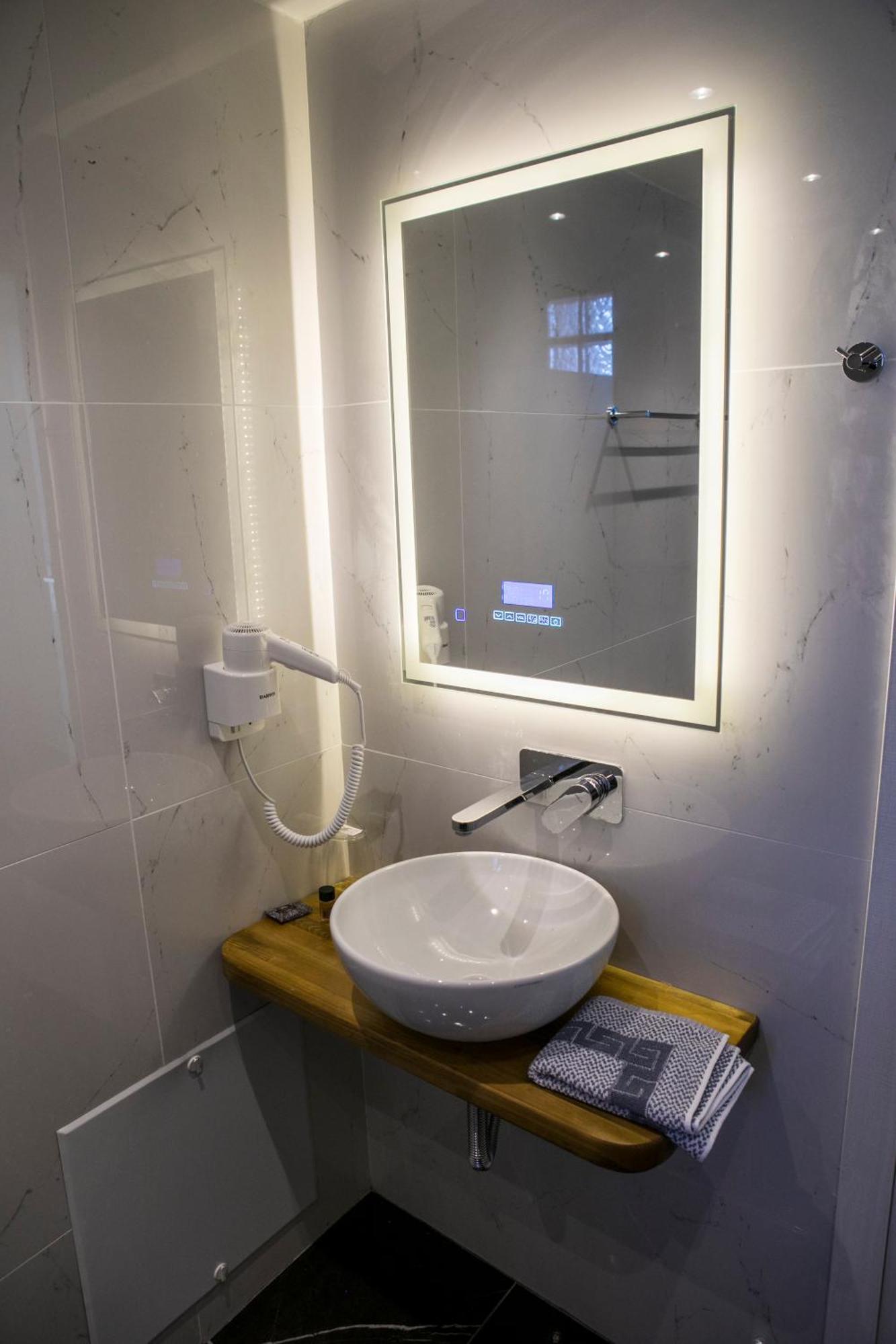Hotel Alexander Mytikas  Bagian luar foto